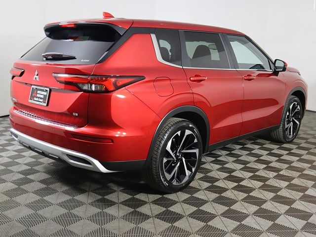 2024 Mitsubishi Outlander SE