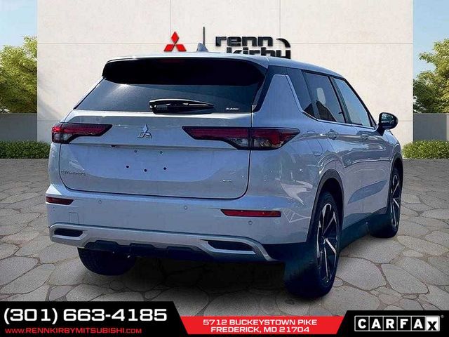 2024 Mitsubishi Outlander SE