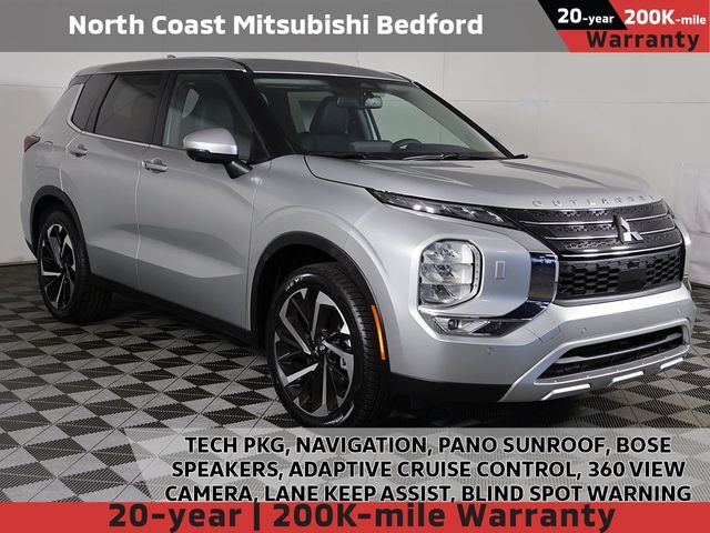 2024 Mitsubishi Outlander SE