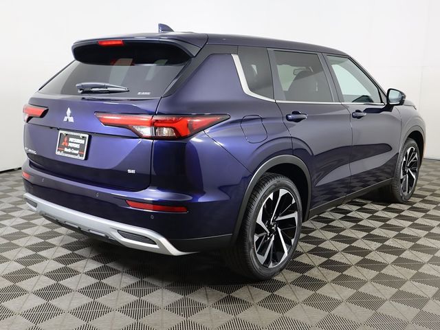 2024 Mitsubishi Outlander SE