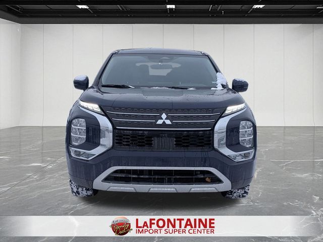 2024 Mitsubishi Outlander SE Black Edition
