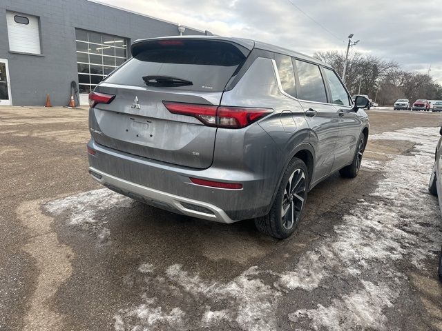 2024 Mitsubishi Outlander SE Black Edition