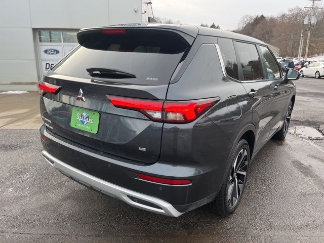 2024 Mitsubishi Outlander SE