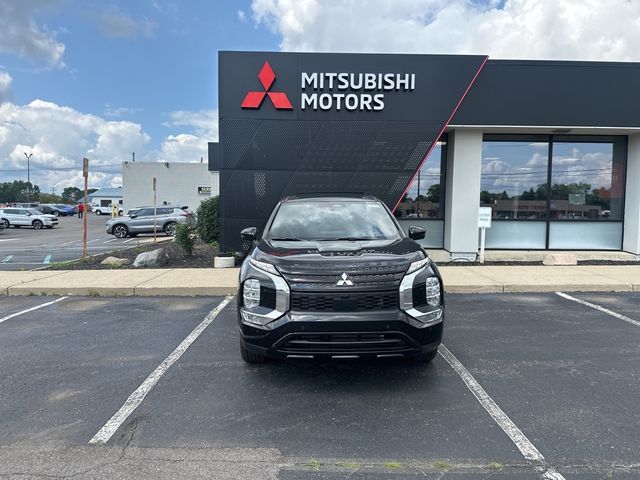 2024 Mitsubishi Outlander SE Black Edition w/Pano Roof