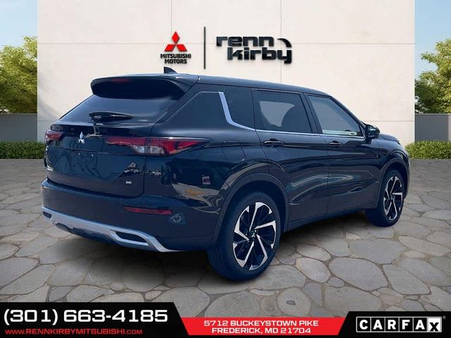 2024 Mitsubishi Outlander SE