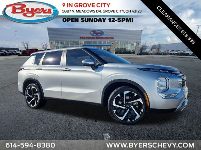 2024 Mitsubishi Outlander SE