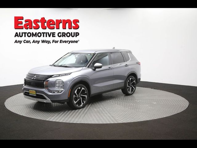 2024 Mitsubishi Outlander SE