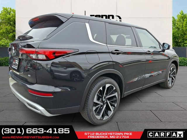 2024 Mitsubishi Outlander SE