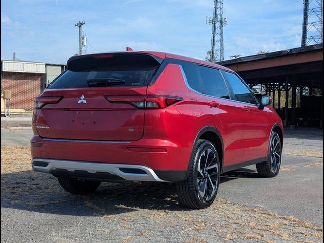 2024 Mitsubishi Outlander SE