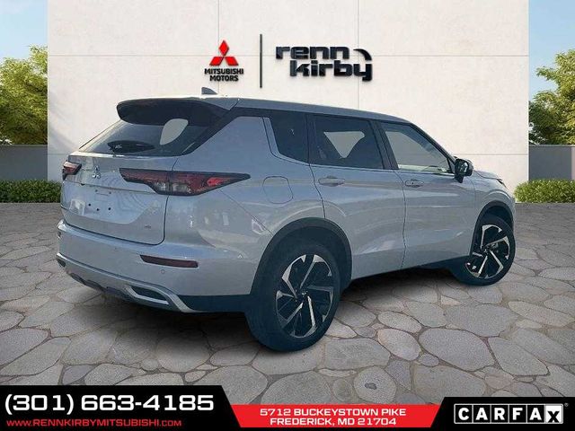 2024 Mitsubishi Outlander SE