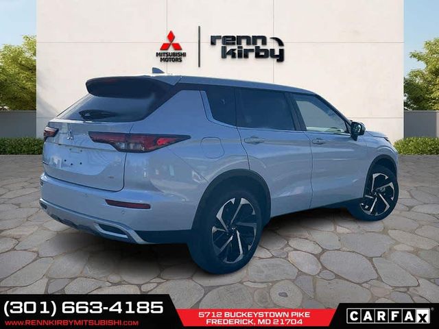 2024 Mitsubishi Outlander SE