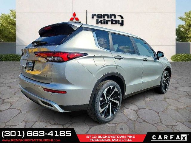 2024 Mitsubishi Outlander SE