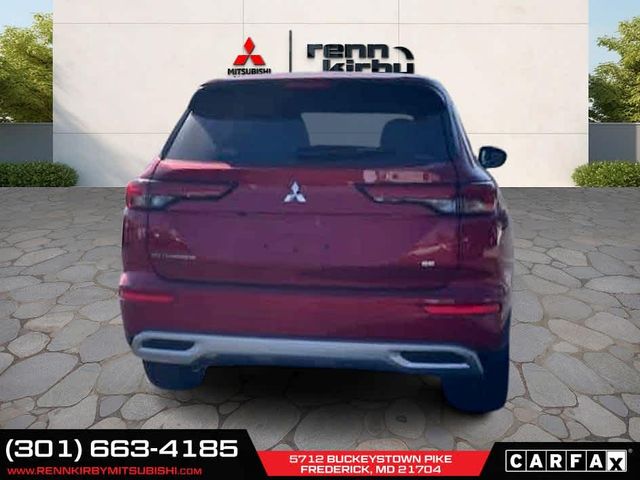 2024 Mitsubishi Outlander SE