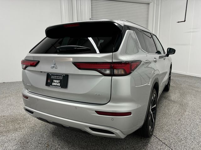 2024 Mitsubishi Outlander SEL