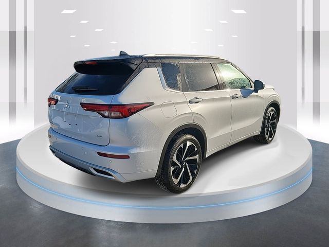 2024 Mitsubishi Outlander SEL