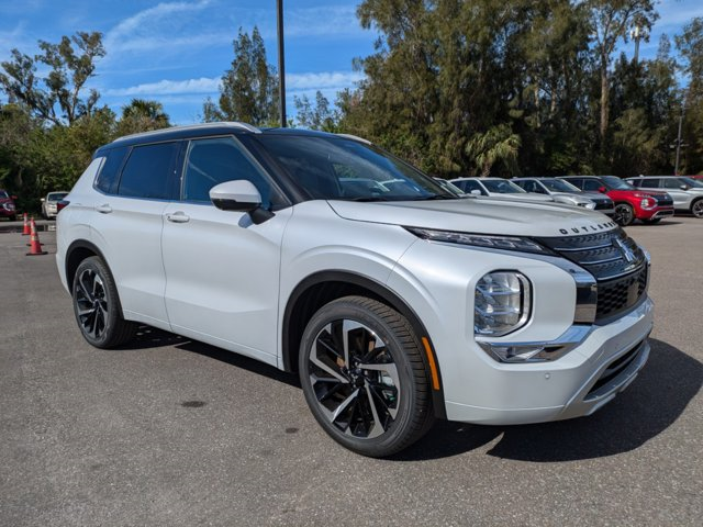 2024 Mitsubishi Outlander SEL