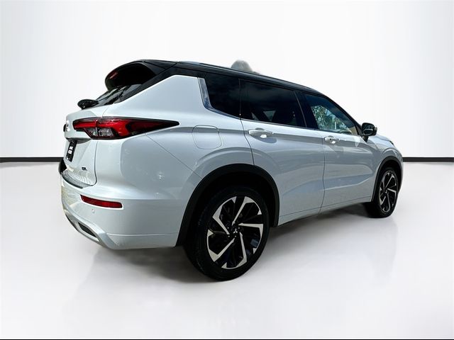 2024 Mitsubishi Outlander SEL