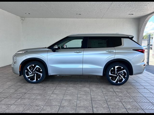 2024 Mitsubishi Outlander SEL