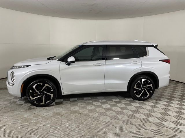 2024 Mitsubishi Outlander SEL