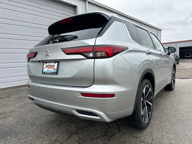 2024 Mitsubishi Outlander SEL