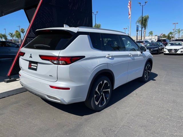 2024 Mitsubishi Outlander SEL