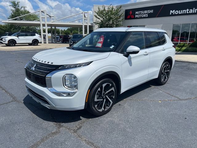 2024 Mitsubishi Outlander SEL