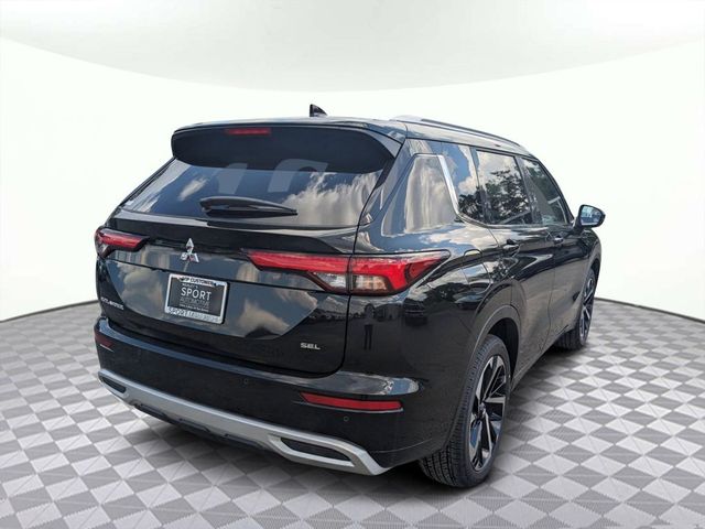 2024 Mitsubishi Outlander SEL