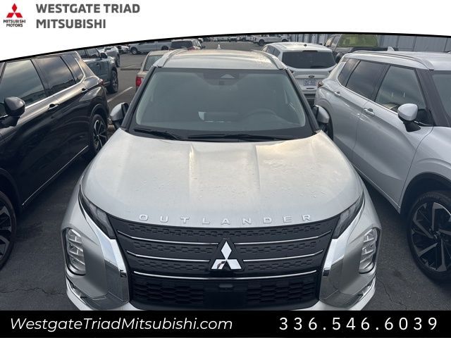 2024 Mitsubishi Outlander SEL