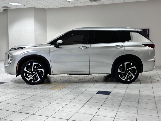 2024 Mitsubishi Outlander SEL