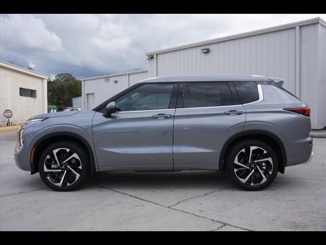 2024 Mitsubishi Outlander SEL