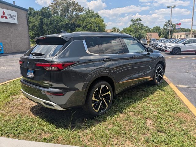 2024 Mitsubishi Outlander SEL