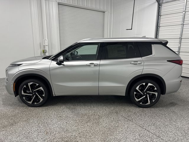 2024 Mitsubishi Outlander SEL