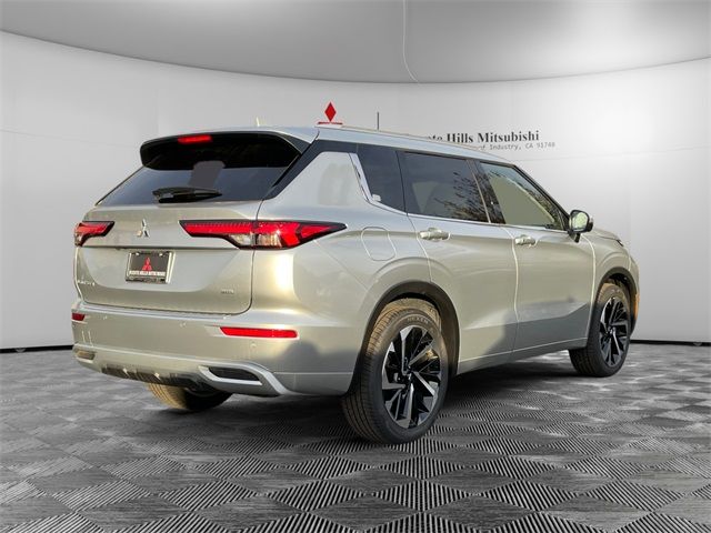 2024 Mitsubishi Outlander SEL