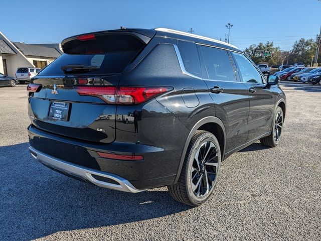 2024 Mitsubishi Outlander SEL