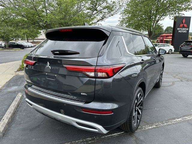 2024 Mitsubishi Outlander SEL