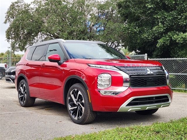 2024 Mitsubishi Outlander SEL