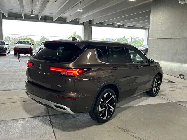 2024 Mitsubishi Outlander SEL