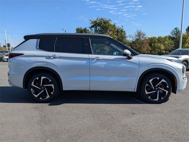 2024 Mitsubishi Outlander SEL