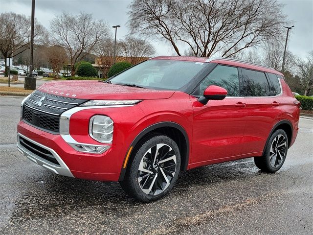 2024 Mitsubishi Outlander SEL