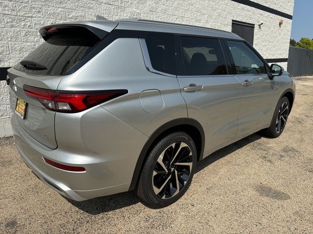 2024 Mitsubishi Outlander SEL