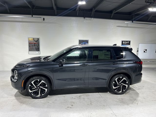 2024 Mitsubishi Outlander SEL