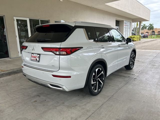 2024 Mitsubishi Outlander SEL