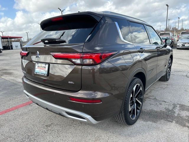 2024 Mitsubishi Outlander SEL