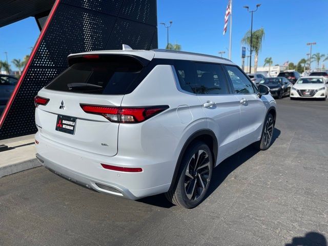 2024 Mitsubishi Outlander SEL