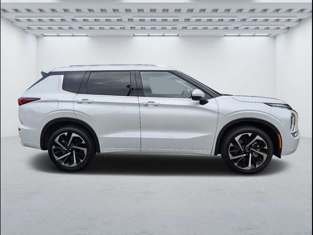 2024 Mitsubishi Outlander SEL