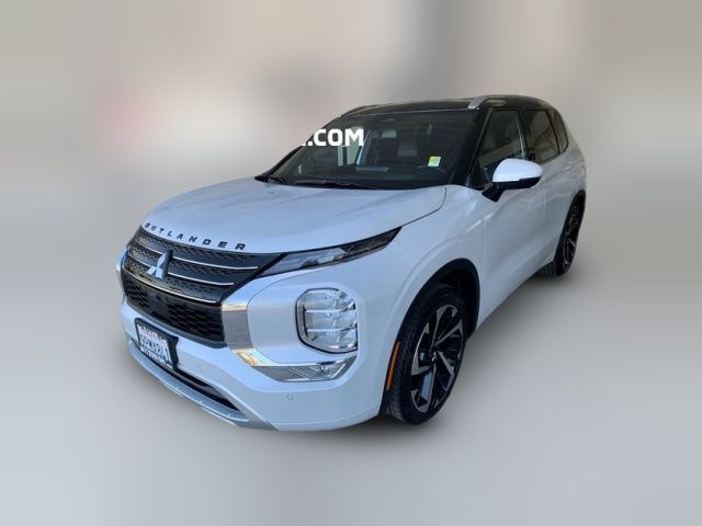 2024 Mitsubishi Outlander SEL