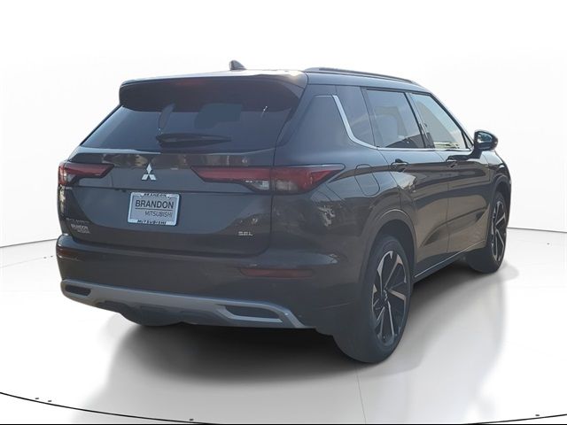 2024 Mitsubishi Outlander SEL