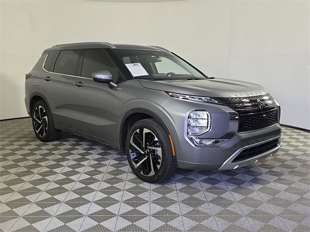 2024 Mitsubishi Outlander SEL