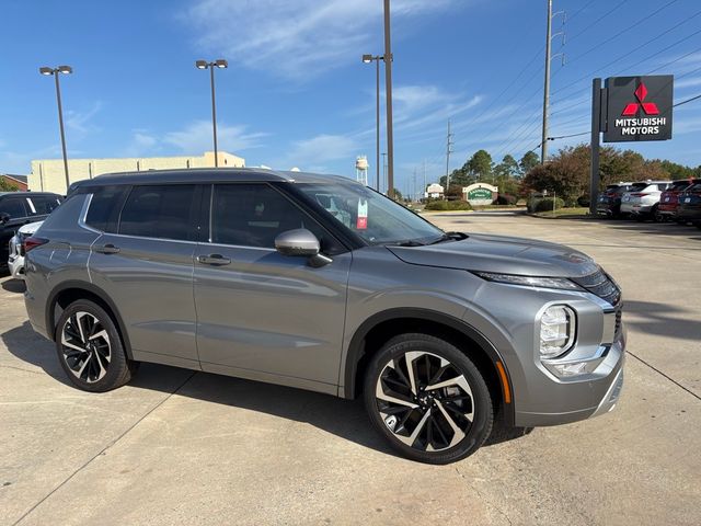 2024 Mitsubishi Outlander SEL