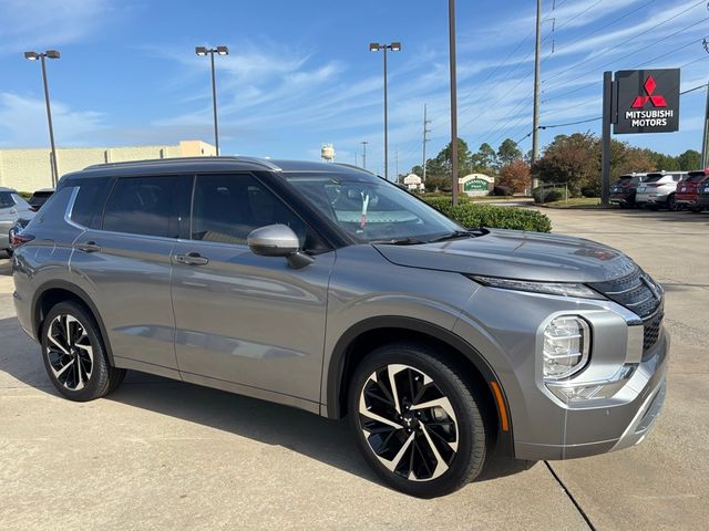 2024 Mitsubishi Outlander SEL